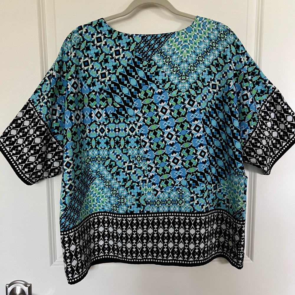 Ruby Rd. V-neck Top - Picture 5 of 11